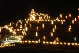 Il presepe luminoso di Manarola